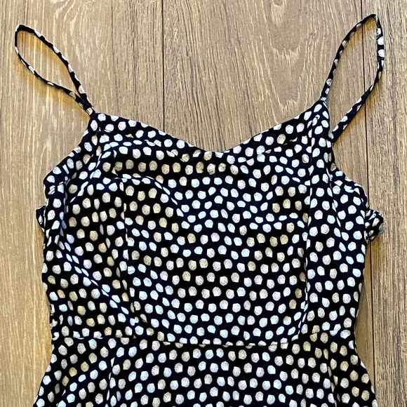 Old Navy summer dress - Picture 4 of 6